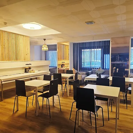 Marisol Hotel 2*